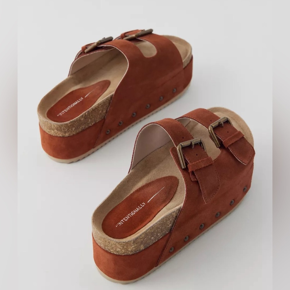 Intentionally BLANK Cooper-2 platform sandals